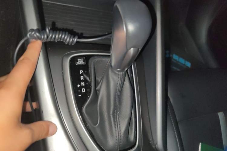 Used Hyundai Lafesta 2019 280TGDi Smart Speed Version China V Standard Gear Lever