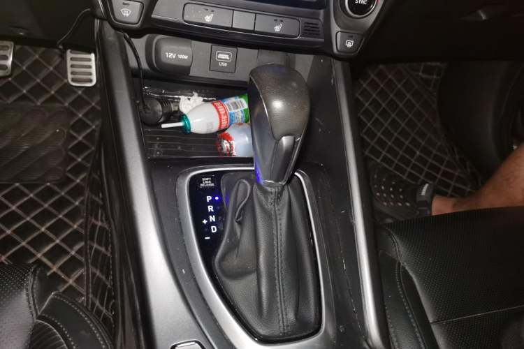 Used Hyundai Lafesta 2019 280TGDi Smart Speed Version China V Standard Gear Lever