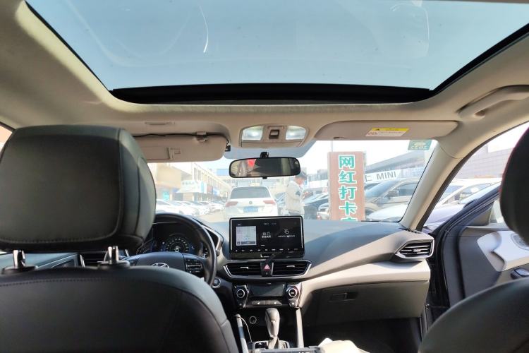 Used Hyundai Lafesta 2019 280TGDi Smart Speed Version China VI Standard Headliner