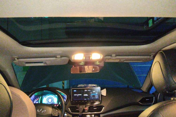Used Hyundai Lafesta 2019 280TGDi Sport Edition China VI Headliner