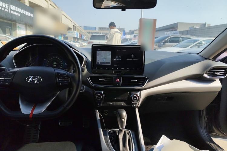 Used Hyundai Lafesta 2019 280TGDi Smart Speed Version China VI Standard Interior 2