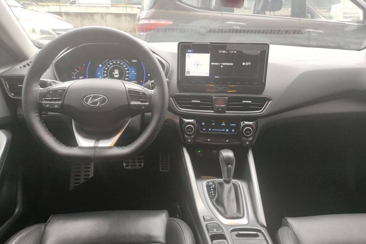Used Hyundai Lafesta 2019 280TGDi Smart Speed Version China VI Standard Interior 3