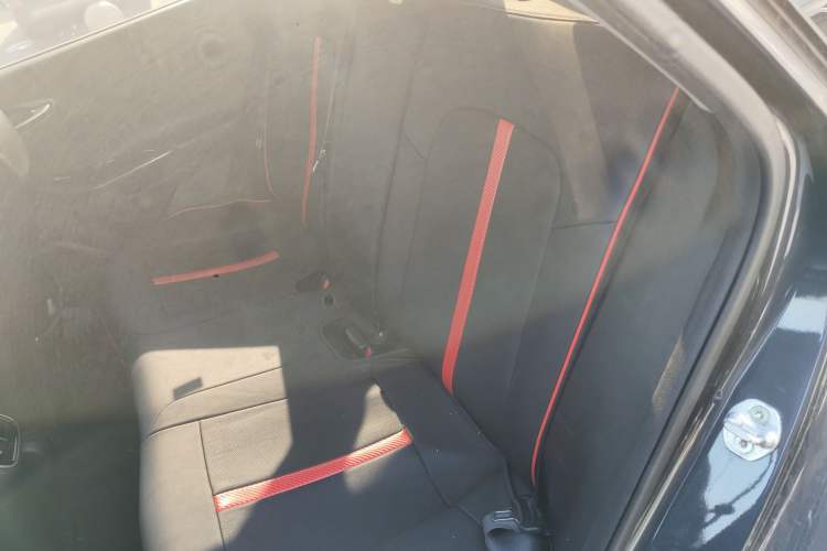 Used Hyundai Lafesta 2019 280TGDi Smart Speed Version China VI Standard Interior 4