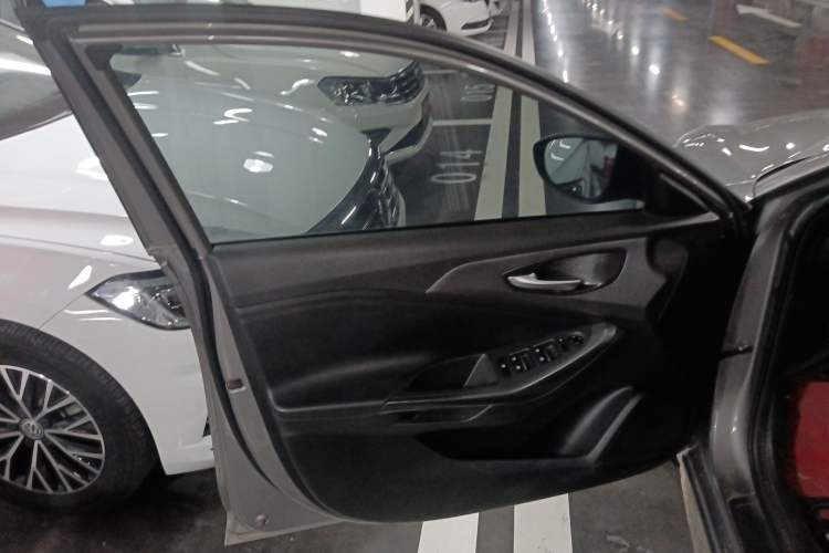 Used Hyundai Lafesta 2019 280TGDi Smart Speed Version China V Standard Left Front Door Interior