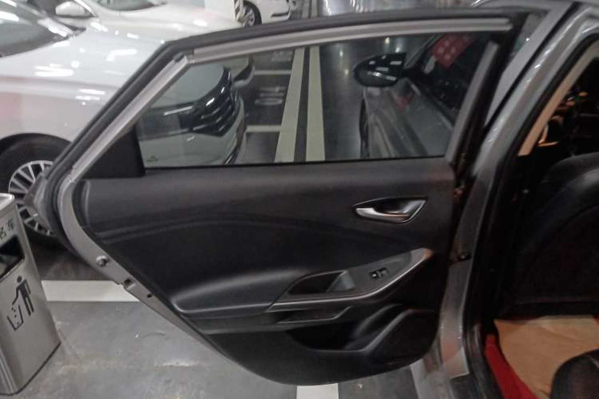Used Hyundai Lafesta 2019 280TGDi Smart Speed Version China V Standard Left Rear Door Interior