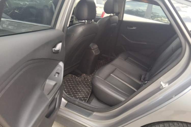 Used Hyundai Lafesta 2019 280TGDi Sport Edition China VI Left Rear Seat