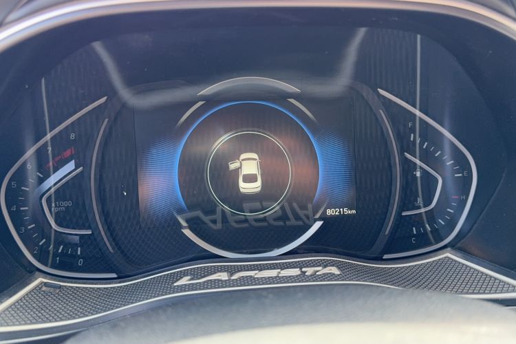 Used Hyundai Lafesta 2019 280TGDi Sport Edition China VI Odometer Close Up