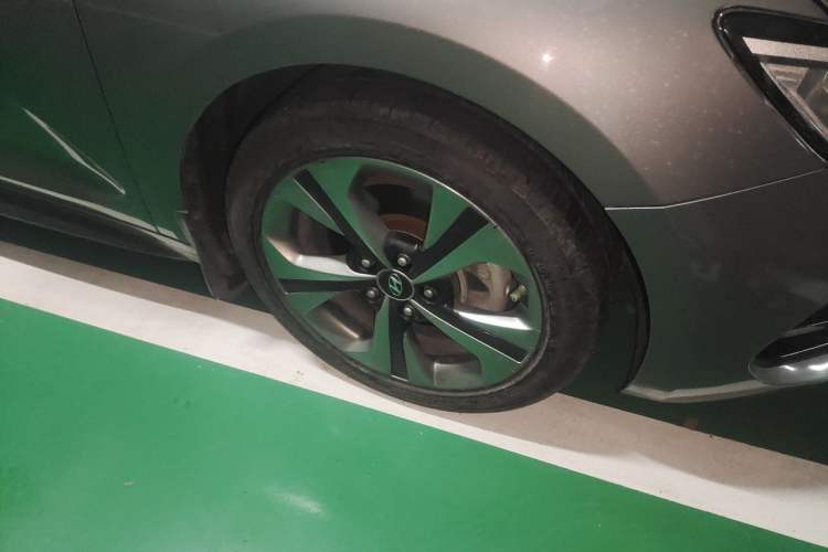 Used Hyundai Lafesta 2019 280TGDi Smart Speed Version China VI Standard Right Front Wheel Hub
