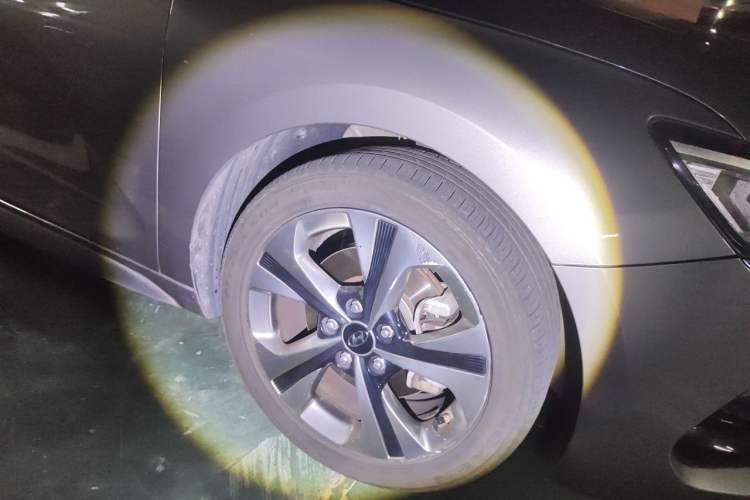 Used Hyundai Lafesta 2019 280TGDi Smart Speed Version China VI Standard Right Front Wheel Hub