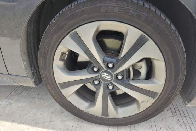 Used Hyundai Lafesta 2019 280TGDi Sport Edition China VI Right Front Wheel Hub
