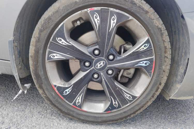 Used Hyundai Lafesta 2019 280TGDi Smart Speed Version China V Standard Right Front Wheel Hub