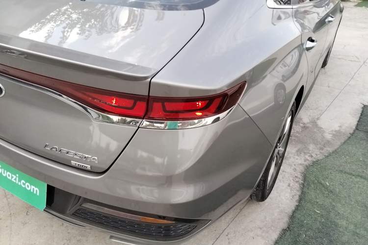 Used Hyundai Lafesta 2019 280TGDi Sport Edition China VI Right Rear Taillight