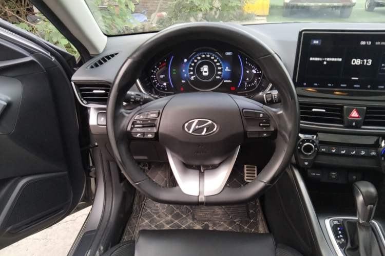 Used Hyundai Lafesta 2019 280TGDi Sport Edition China VI Steering Wheel