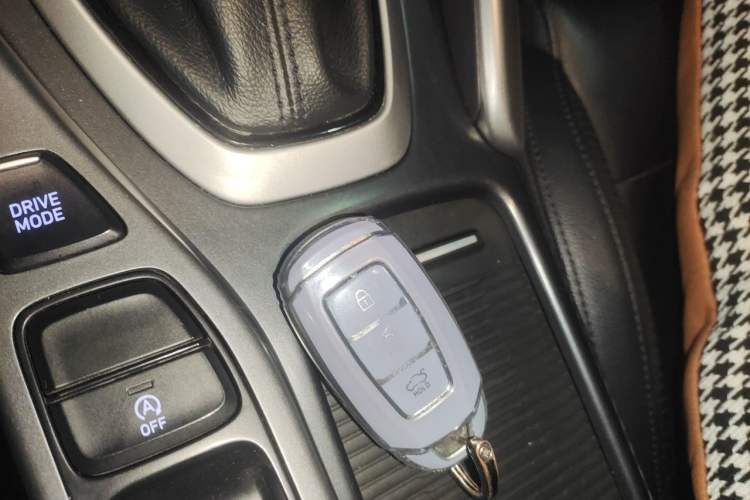 Used Hyundai Lafesta 2019 280TGDi Smart Speed Version China VI Standard Vehicle Key