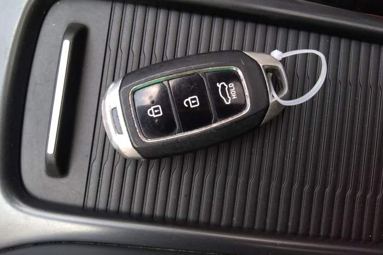 Used Hyundai Lafesta 2019 280TGDi Sport Edition China VI Vehicle Key