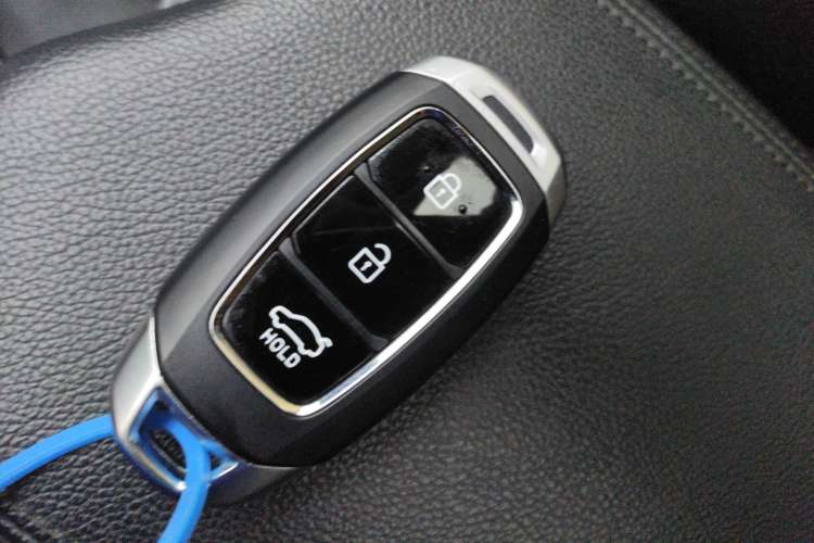 Used Hyundai Lafesta 2019 280TGDi Smart Speed Version China VI Standard Vehicle Key