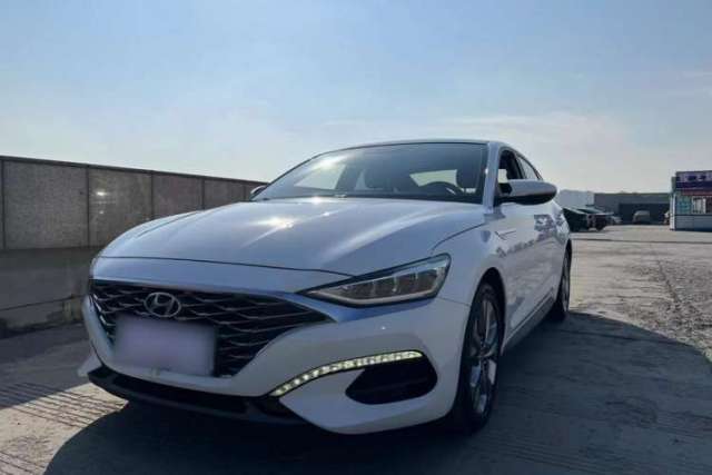 Ojetý Hyundai Lafesta 2019 280TGDi Sport Edition China VI