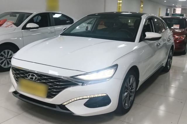 Używany Hyundai Lafesta 2019 280TGDi Sport Edition China VI