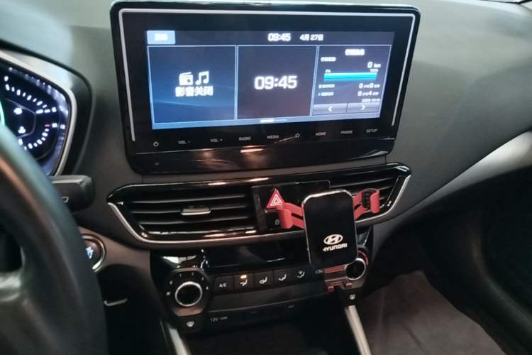 Used Hyundai Lafesta 2019 280TGDi Sport Edition China VI Audio And AC Panel