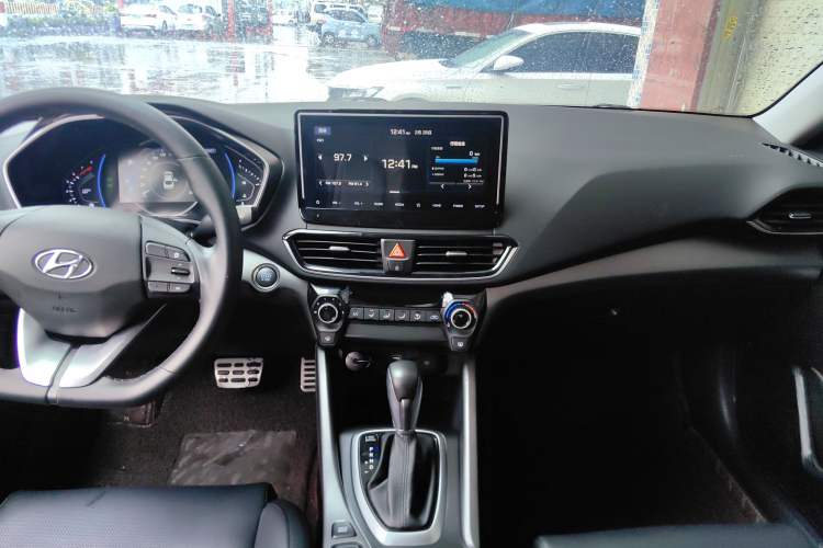 Used Hyundai Lafesta 2019 280TGDi Sport Edition China VI Audio And AC Panel