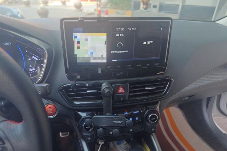 Used Hyundai Lafesta 2019 280TGDi Smart Speed Version China V Standard Audio And AC Panel