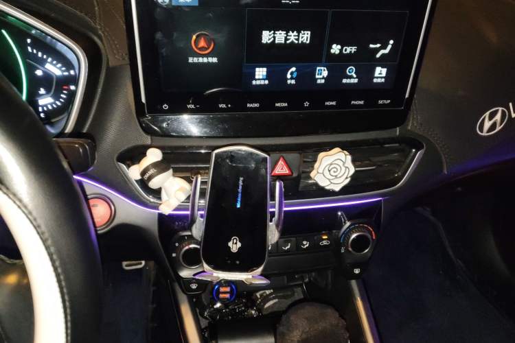 Used Hyundai Lafesta 2019 280TGDi Sport Edition China V Standard Audio And AC Panel