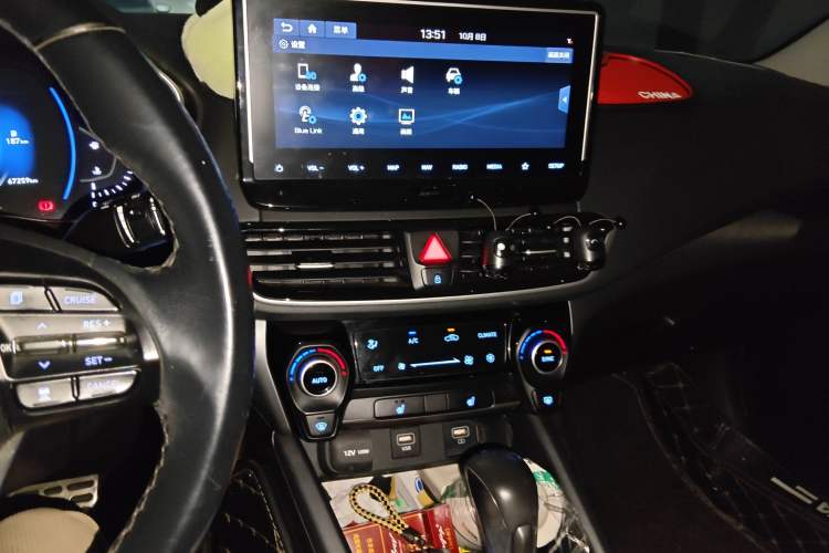 Used Hyundai Lafesta 2019 280TGDi Smart Speed Version China VI Standard Audio And AC Panel