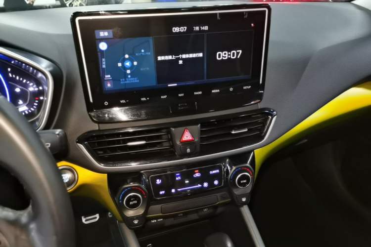 Used Hyundai Lafesta 2019 280TGDi Sport Edition China VI Audio And AC Panel