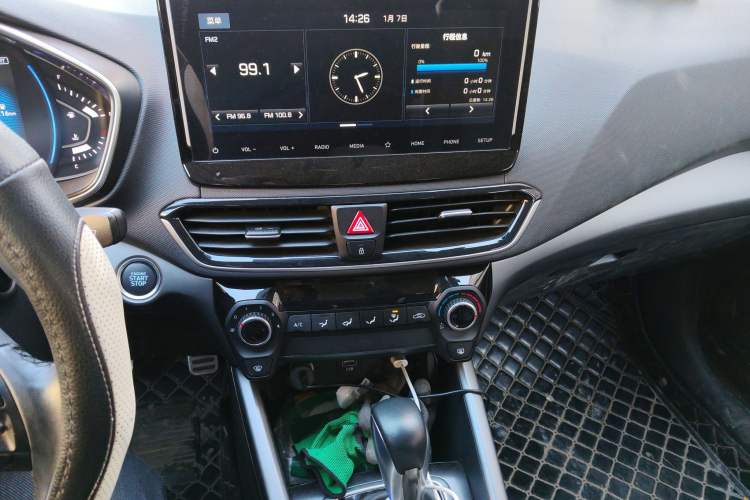 Used Hyundai Lafesta 2019 280TGDi Sport Edition China VI Audio And AC Panel
