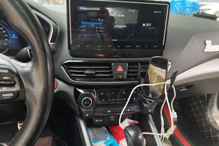 Used Hyundai Lafesta 2019 280TGDi Smart Speed Version China VI Standard Audio And AC Panel