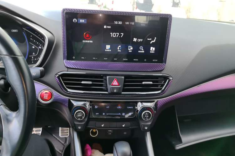 Used Hyundai Lafesta 2019 280TGDi Smart Speed Version China VI Standard Audio And AC Panel