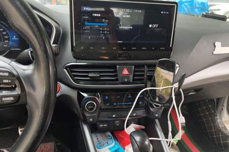 Used Hyundai Lafesta 2019 280TGDi Smart Speed Version China VI Standard Audio And AC Panel