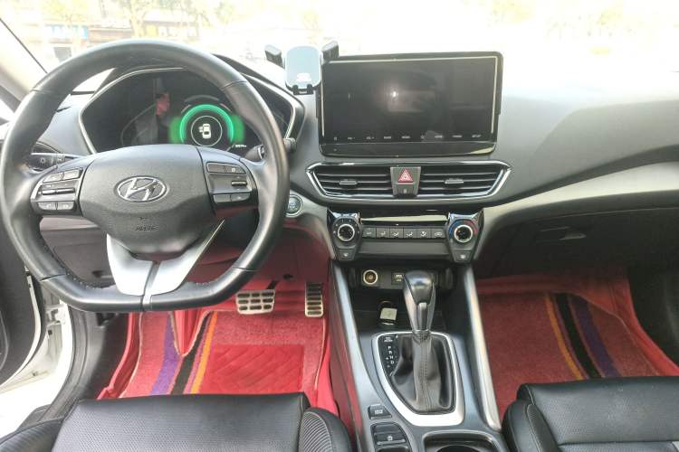 Used Hyundai Lafesta 2019 280TGDi Sport Edition China VI Audio And AC Panel