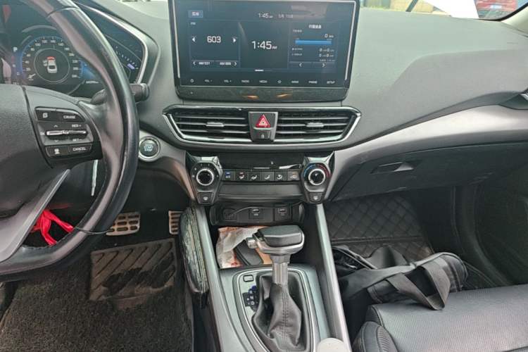 Used Hyundai Lafesta 2019 280TGDi Sport Edition China VI Audio And AC Panel