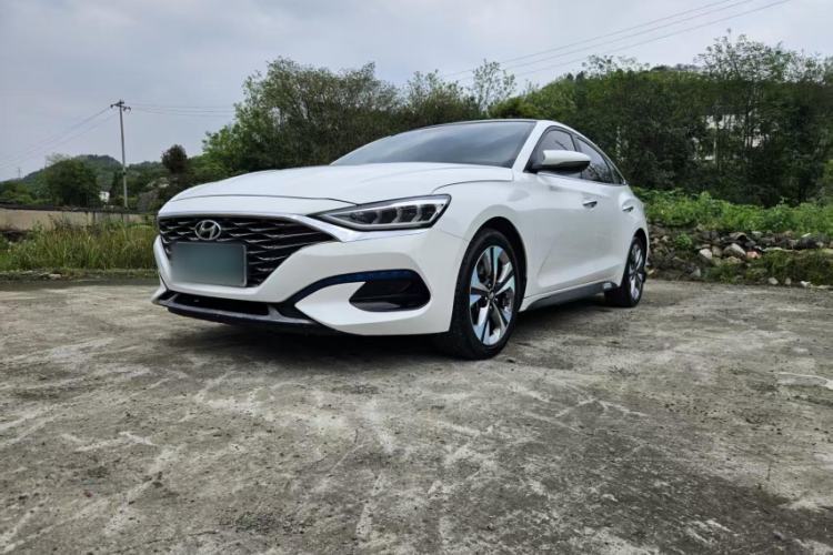 Ojetý Hyundai Lafesta 2019 280TGDi Sport Edition China VI Guazi used car, China used car export, Used car for sale, Used  cars, Cheapest cars for sale