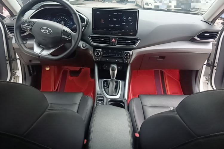 Used Hyundai Lafesta 2019 280TGDi Smart Speed Version China V Standard Center Console