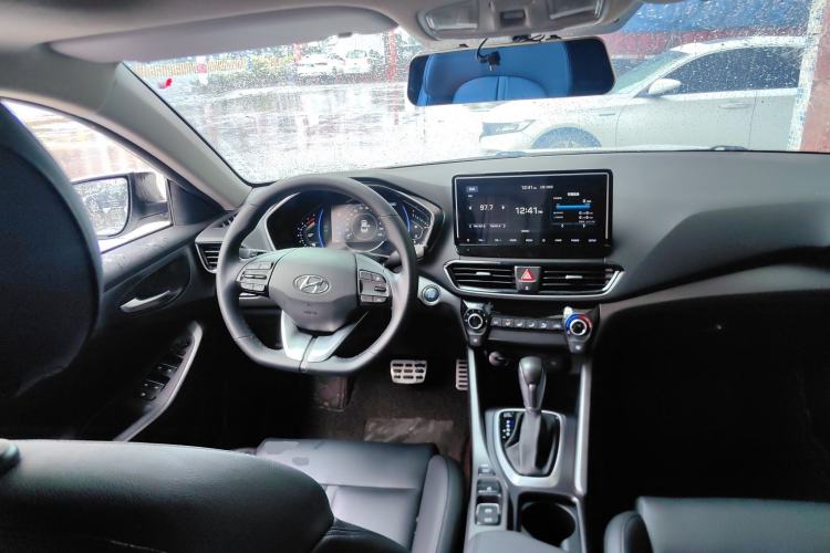 Used Hyundai Lafesta 2019 280TGDi Sport Edition China VI Center Console