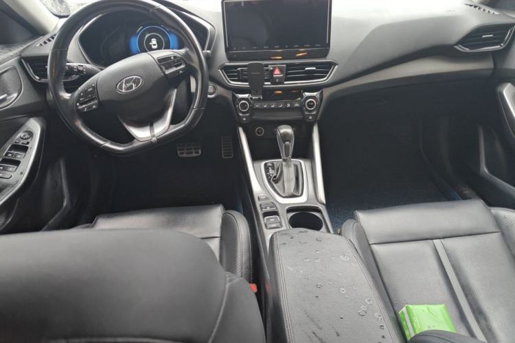 Used Hyundai Lafesta 2019 280TGDi Sport Edition China VI Center Console