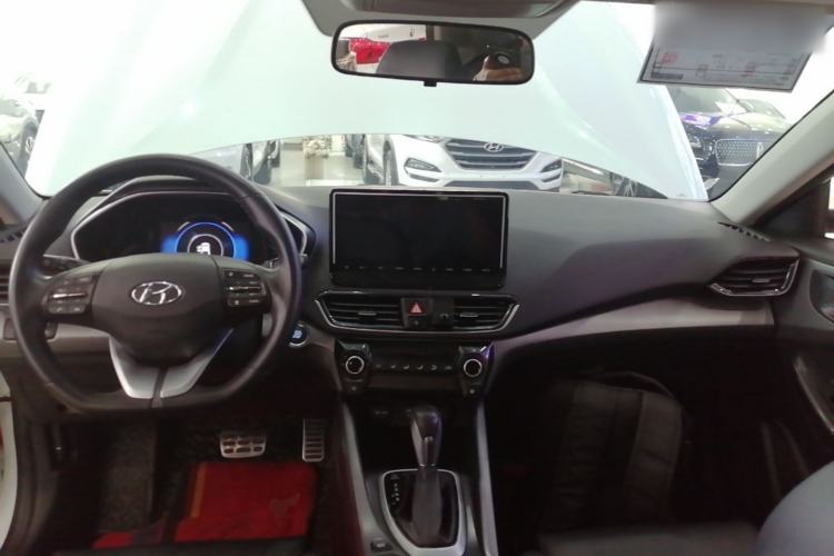Used Hyundai Lafesta 2019 280TGDi Sport Edition China VI Center Console