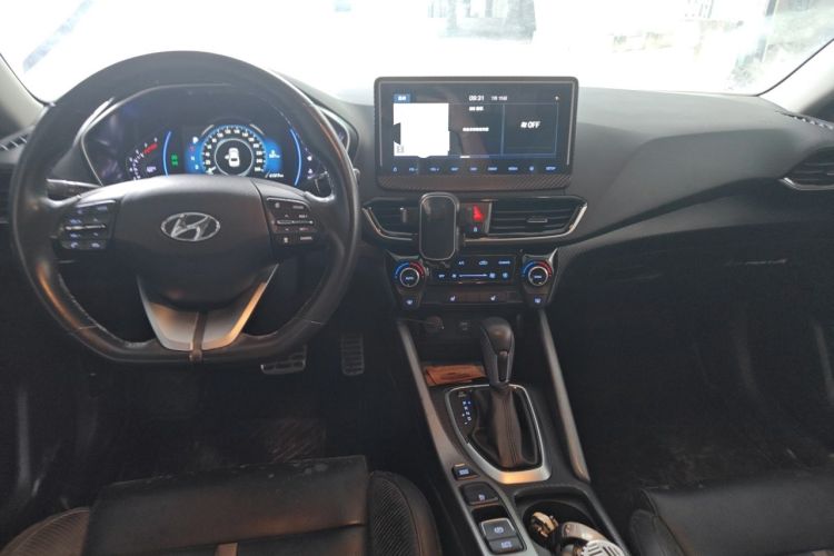 Used Hyundai Lafesta 2019 280TGDi Smart Speed Version China VI Standard Center Console