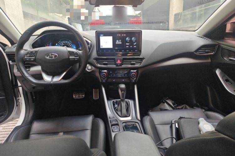 Used Hyundai Lafesta 2019 280TGDi Smart Speed Version China V Standard Center Console