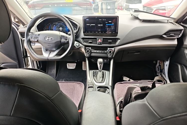 Used Hyundai Lafesta 2019 280TGDi Sport Edition China VI Center Console
