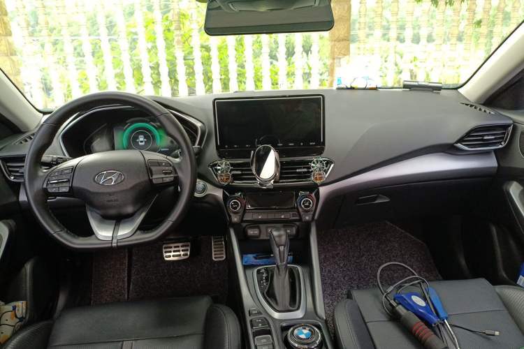 Used Hyundai Lafesta 2019 280TGDi Smart Edition China VI Standard Center Console