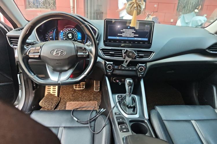 Used Hyundai Lafesta 2019 280TGDi Sport Edition China VI Center Console