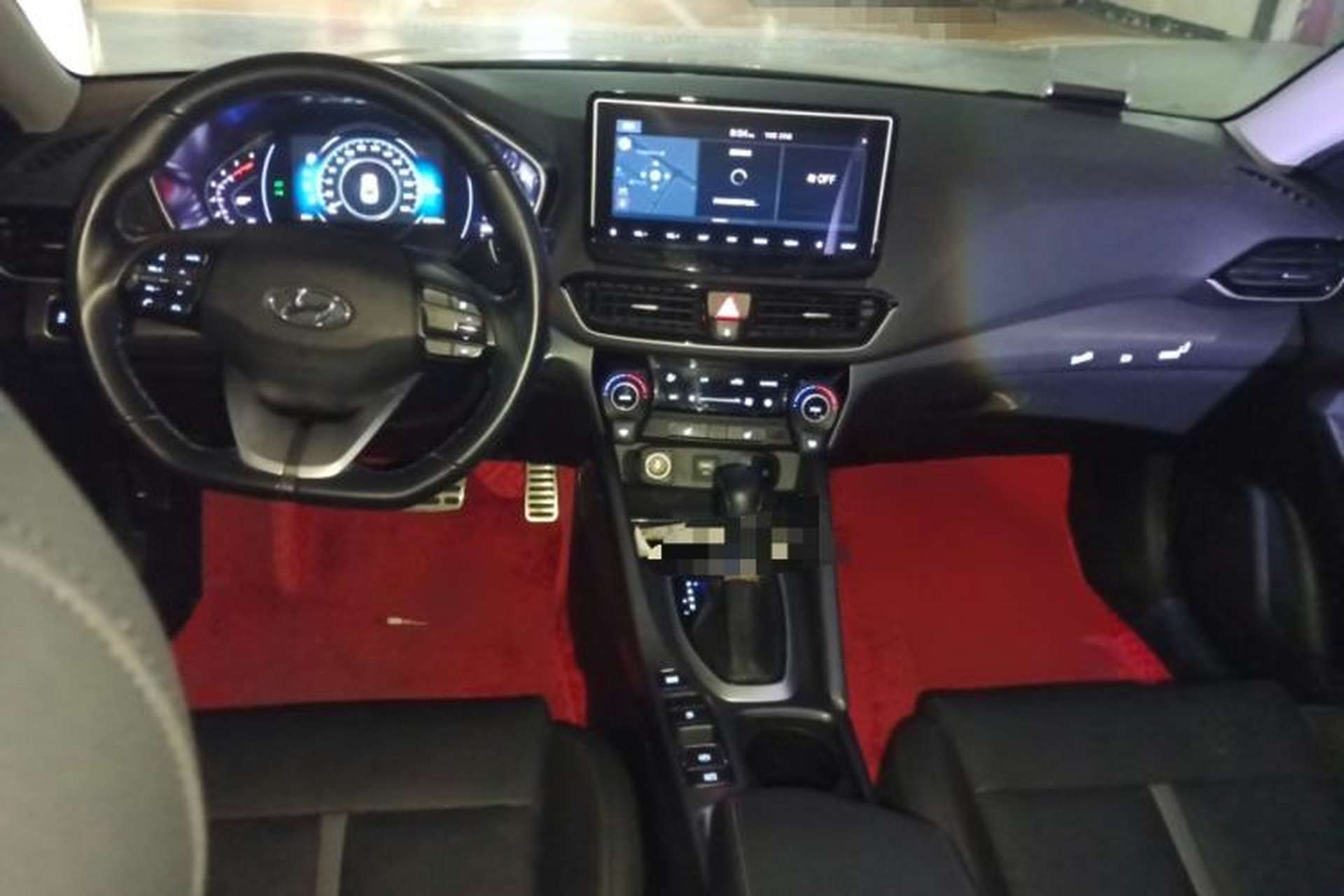 Used Hyundai Lafesta 2019 280TGDi Smart Speed Version China VI Standard Center Console