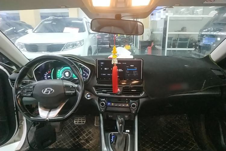 Used Hyundai Lafesta 2019 280TGDi Sport Edition China V Standard Center Console