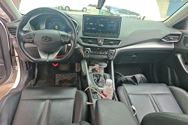 Used Hyundai Lafesta 2019 280TGDi Sport Edition China VI Center Console