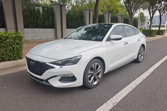 Ojetý Hyundai Lafesta 2019 240TGDi Sport Edition China VI