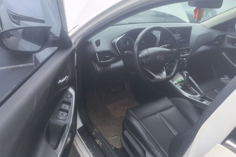 Used Hyundai Lafesta 2019 280TGDi Sport Edition China VI Driver Seat