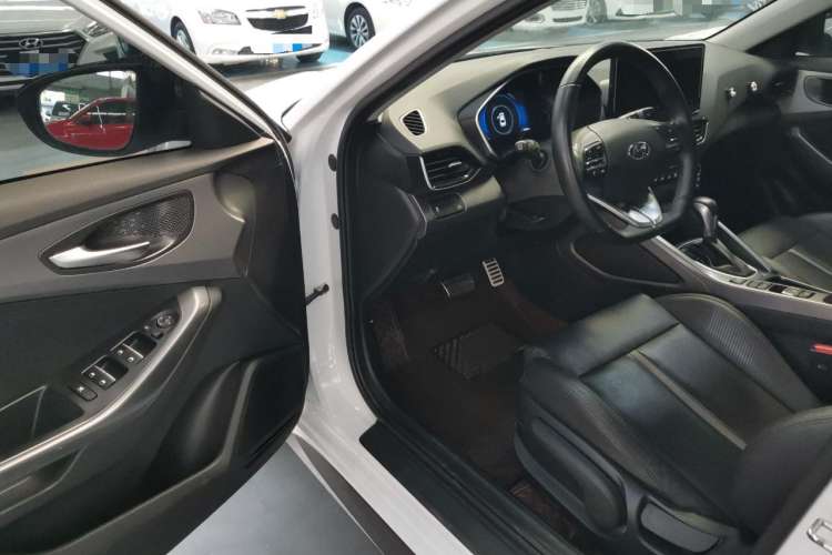 Used Hyundai Lafesta 2019 280TGDi Sport Edition China VI Driver Seat